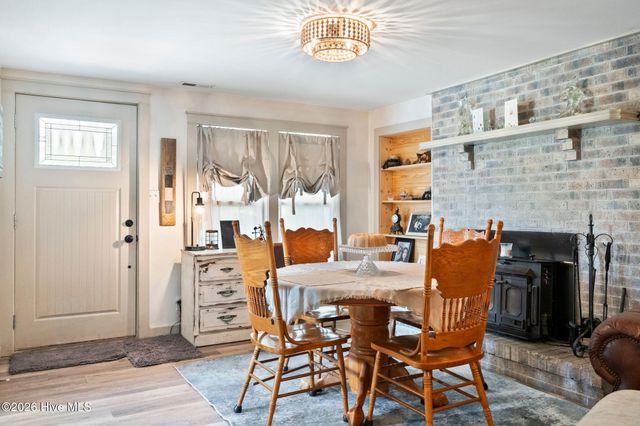 296 Middle River Road NE, Supply, NC 28462