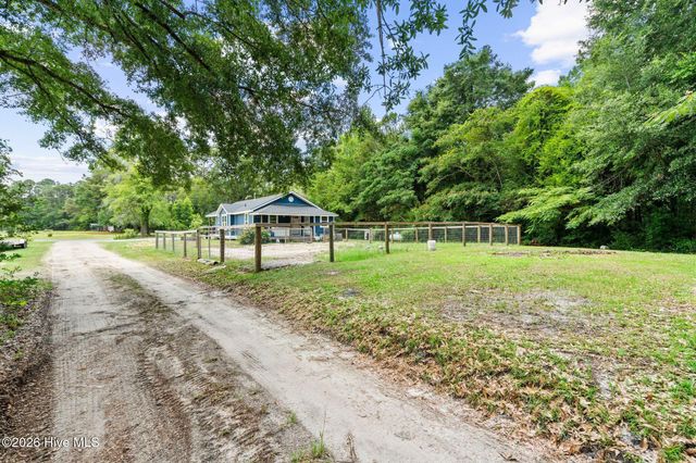 296 Middle River Road NE, Supply, NC 28462