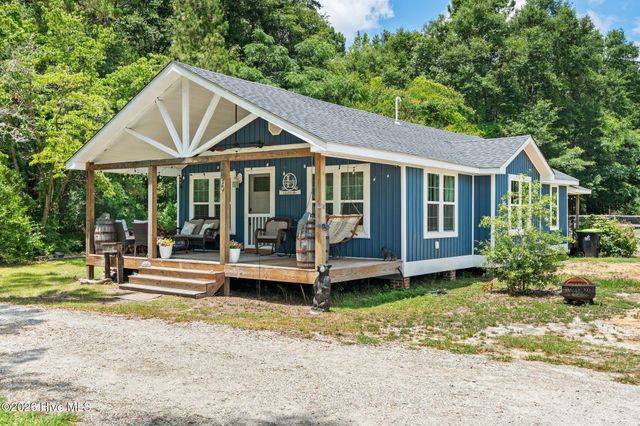 296 Middle River Road NE, Supply, NC 28462