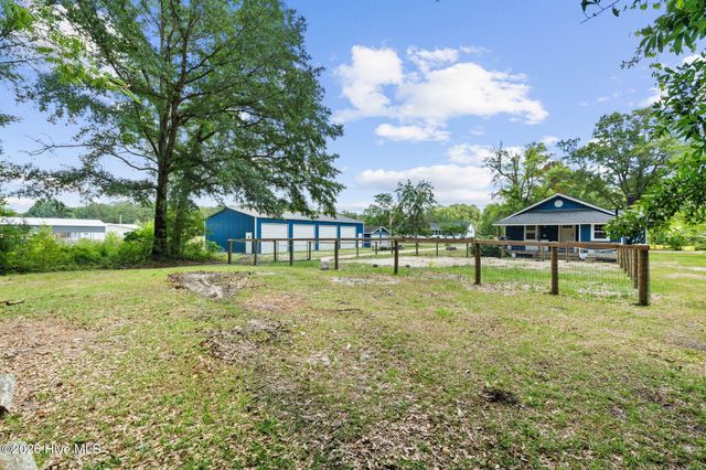 296 Middle River Road NE, Supply, NC 28462