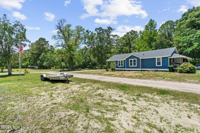 296 Middle River Road NE, Supply, NC 28462