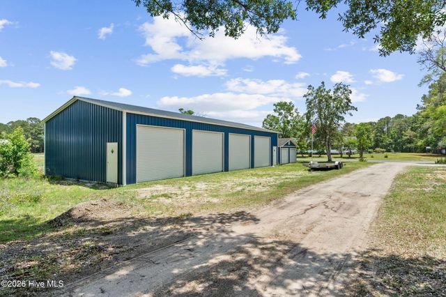 296 Middle River Road NE, Supply, NC 28462