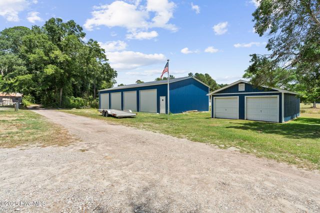 296 Middle River Road NE, Supply, NC 28462