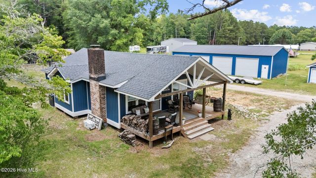 296 Middle River Road NE, Supply, NC 28462