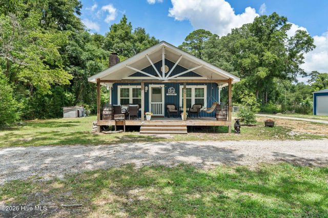 296 Middle River Road NE, Supply, NC 28462