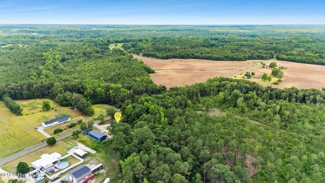 296 Middle River Road NE, Supply, NC 28462