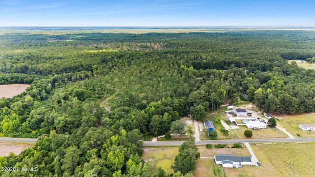 296 Middle River Road NE, Supply, NC 28462