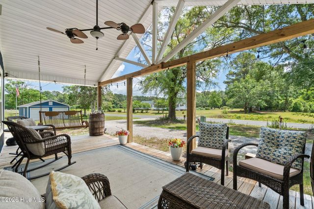 296 Middle River Road NE, Supply, NC 28462