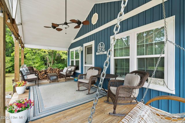 296 Middle River Road NE, Supply, NC 28462