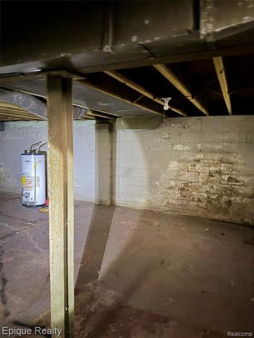 2514 Trumbull Avenue, Flint, MI 48504