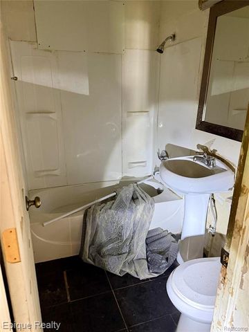 2514 Trumbull Avenue, Flint, MI 48504