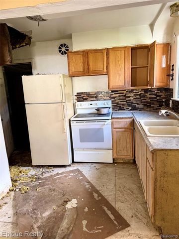 2514 Trumbull Avenue, Flint, MI 48504