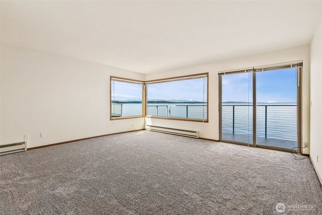 3015 Alki Avenue SW, Seattle, WA 98116