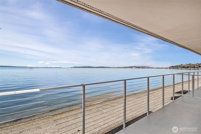 3015 Alki Avenue SW, Seattle, WA 98116