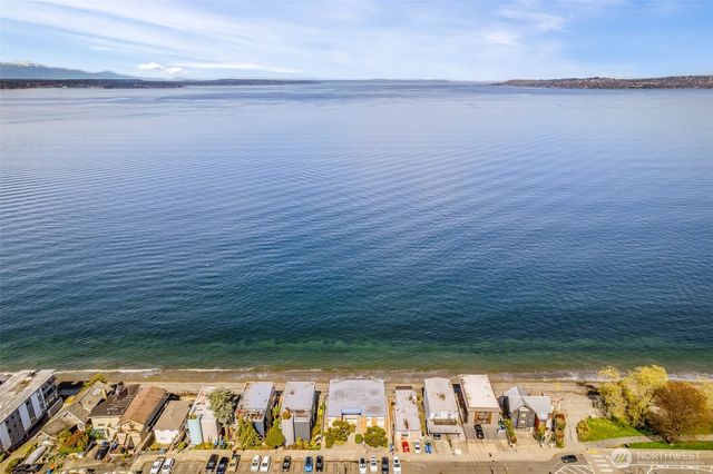 3015 Alki Avenue SW, Seattle, WA 98116