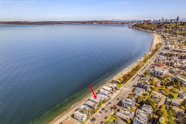 3015 Alki Avenue SW, Seattle, WA 98116