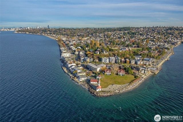 3015 Alki Avenue SW, Seattle, WA 98116