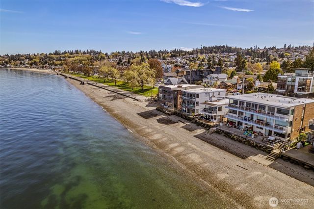 3015 Alki Avenue SW, Seattle, WA 98116