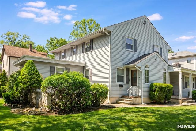 113 Grove Street, Tenafly, NJ 07670