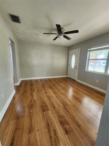 4320 HEDGE DRIVE N, Lakeland, FL 33812