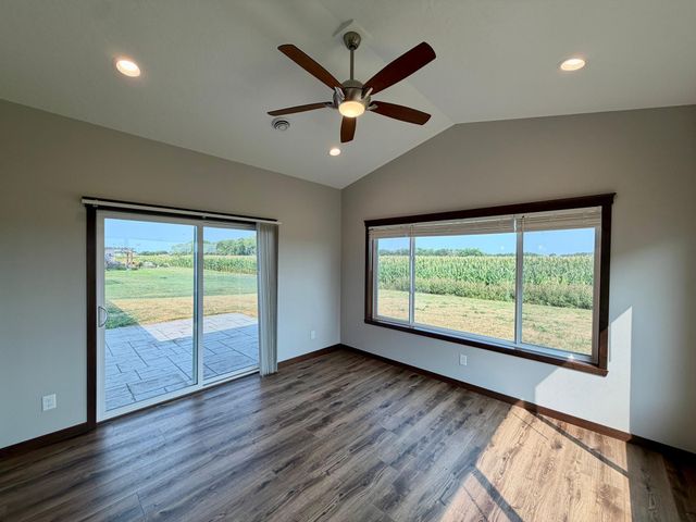 1506 6 Avenue NE, Dilworth, MN 56529