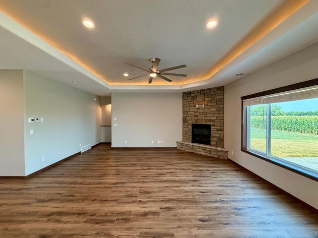 1506 6 Avenue NE, Dilworth, MN 56529