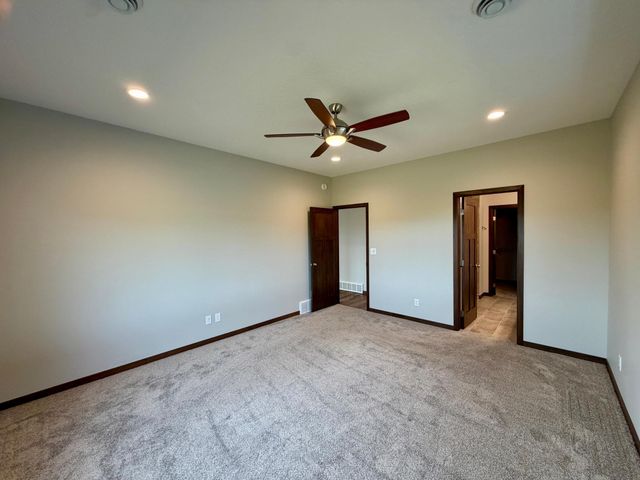 1506 6 Avenue NE, Dilworth, MN 56529