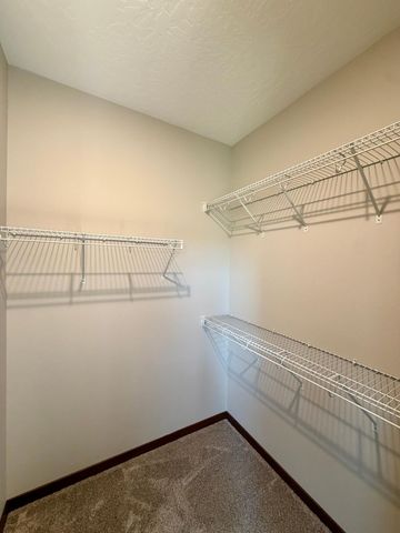 1506 6 Avenue NE, Dilworth, MN 56529
