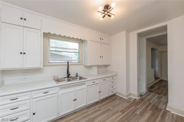 1511 Grace Street, Alliance, OH 44601