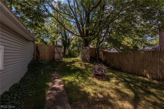 1511 Grace Street, Alliance, OH 44601