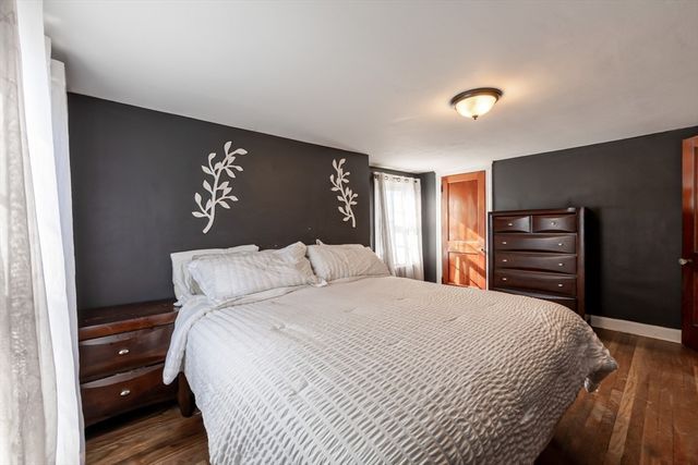 103 Chicago St, Fall River, MA 02721