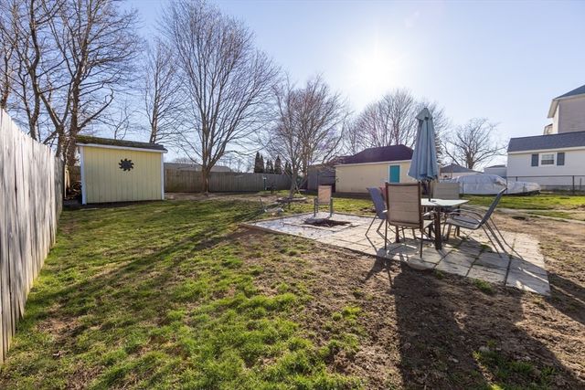 103 Chicago St, Fall River, MA 02721