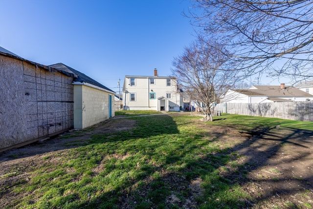 103 Chicago St, Fall River, MA 02721