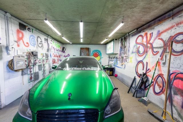 103 Chicago St, Fall River, MA 02721