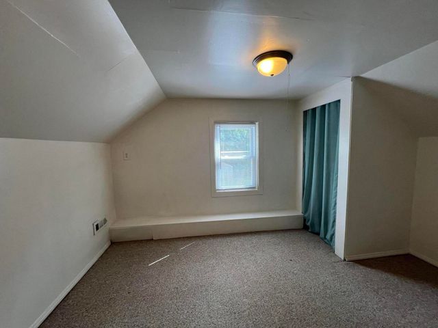 686 Troywood Drive, City Of Troy, MI 48083