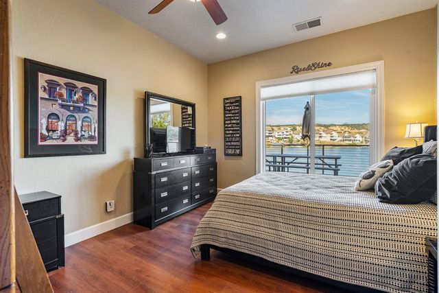 5105 Lakeshore Dr, Copperopolis, CA 95228