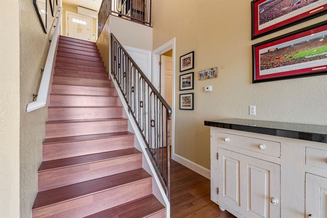 5105 Lakeshore Dr, Copperopolis, CA 95228