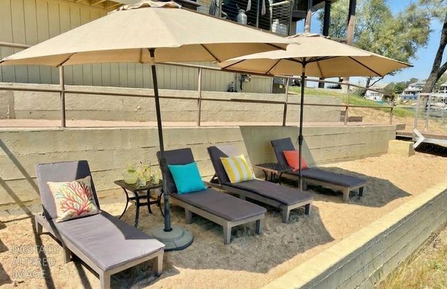 5105 Lakeshore Dr, Copperopolis, CA 95228