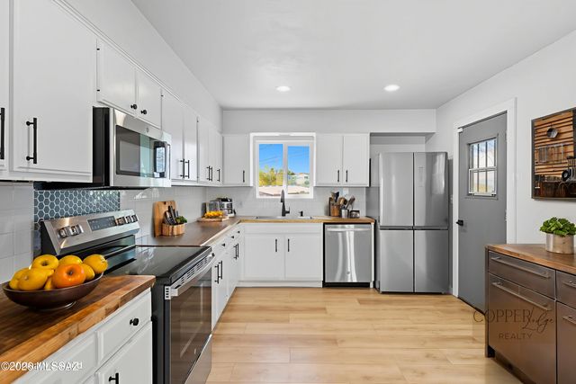 487 E Patrick Drive, Benson, AZ 85602