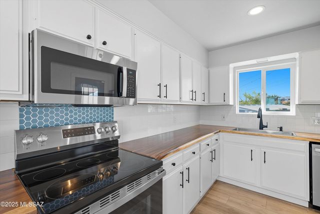 487 E Patrick Drive, Benson, AZ 85602