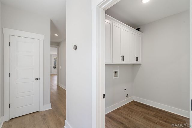 118 Forest Glen Drive, Pike Road, AL 36064