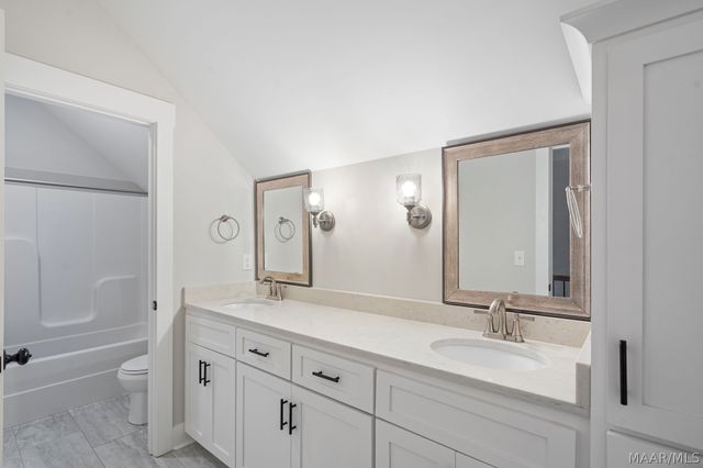 118 Forest Glen Drive, Pike Road, AL 36064