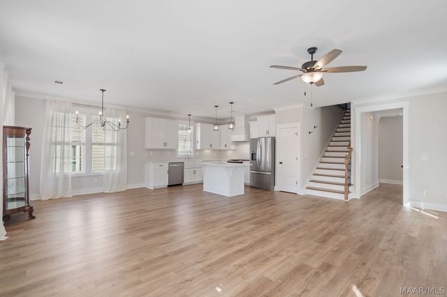 118 Forest Glen Drive, Pike Road, AL 36064