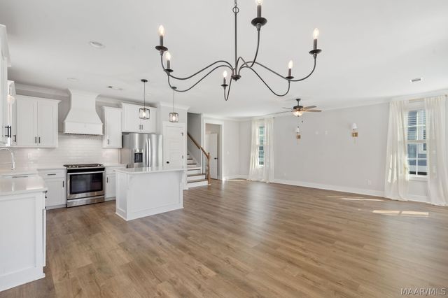 118 Forest Glen Drive, Pike Road, AL 36064