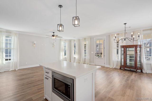 118 Forest Glen Drive, Pike Road, AL 36064