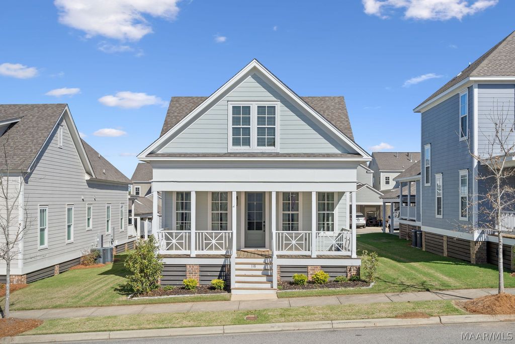 118 Forest Glen Drive, Pike Road, AL 36064