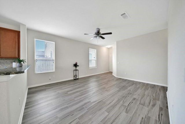2619 Skyview Silver Drive, Houston, TX 77047