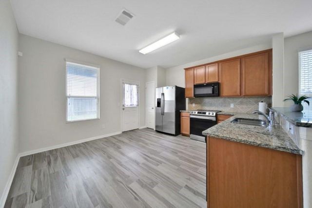 2619 Skyview Silver Drive, Houston, TX 77047