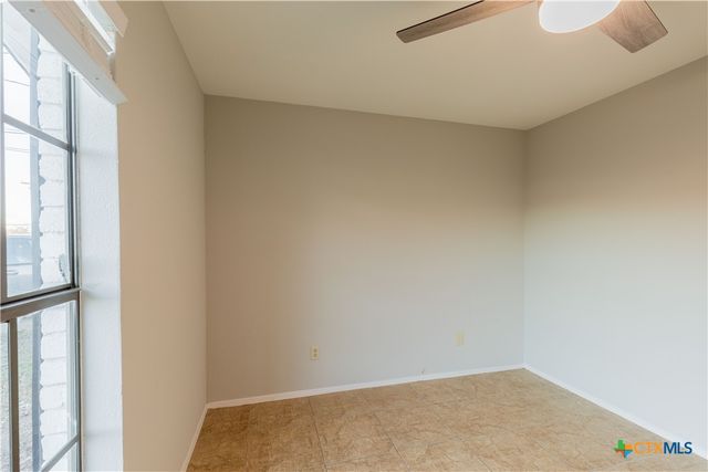 2003 Castle Gate Circle, San Marcos, TX 78666
