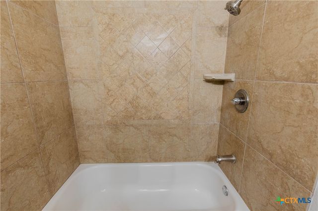 2003 Castle Gate Circle, San Marcos, TX 78666
